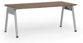 Kancelársky stôl PRIMO GAMMA, 1800 x 900 mm, sivá podnož, orech