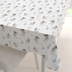Biante Detský bavlnený obdĺžnikový obrus Sandra SA-261 Krasokorčuliarky na krémovom 60x100 cm