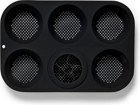 Perforovaná forma na pečenie žemlí