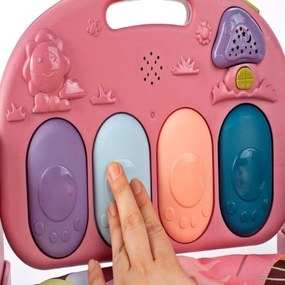 Interaktívna podložka s pianom