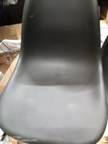 AKCIA Čierna barová stolička CARBRY LAMAL s čiernymi nohami II. akosť