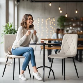 Sada ôsmich jedálenských stoličiek MILO zamatové, béžové / čierne nohy (8 ks)