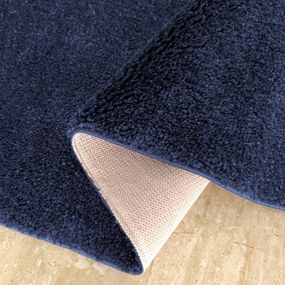 DY Obdĺžnikový tmavomodrý shaggy koberec Kamel Rozmer: 60x100 cm