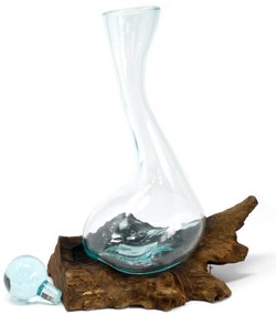 Roztavené sklo na dreve - Karafa na víno