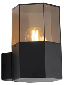 Vonkajšia nástenná lampa čierna s dymovým sklom šesťuholníková IP44 - Denmark