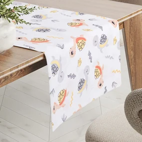 Biante Detský bavlnený behúň na stôl Sandra SA-373 Veselé korytnačky na bielom 35x120 cm