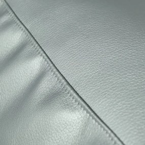 Taburetka Cubo strieborná ekokoža