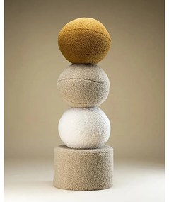 Hnedý detský pohovkový vankúš z textílie buklé Ball – Wigiwama