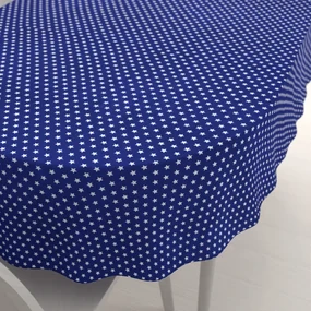 Biante Bavlnený oválny obrus Sandra SA-352 Biele hviezdičky na modrom 130x160 cm