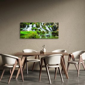 Obraz - vodopády so zeleňou (120x50 cm)