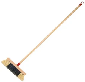 Metla + násada drevená husté štetiny KLC