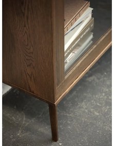 Tmavohnedá vitrína v dekore duba s posuvnými dverami 110x160 cm Barrali – Unique Furniture