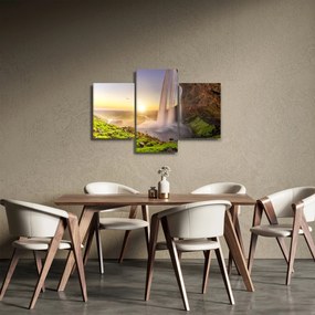 Obraz - Seljalandsfoss spoza vnútra jaskyne (90x60 cm)