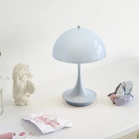 Louis Poulsen Prenosná lampa Panthella 160 V3 Opal Pale Blue