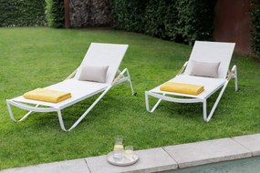 KETTLER DIAMOND hliníkové ležadlo s teakovými opierkami