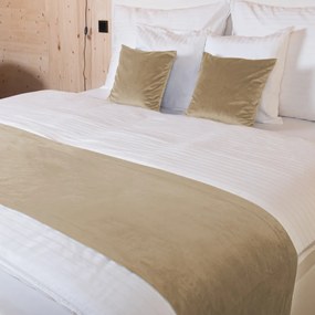 Biante Zamatový prehoz/behúň na posteľ Velvet Prémium SVP-045 Kávovo béžový 50x200 cm