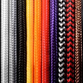 Závesné svietidlo Edison, čierne telo svietidla, výber z 10 farieb kábla