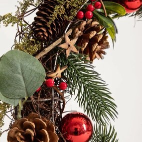 Veniec ARLO so šiškami a červenými guľôčkami 757938