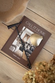 Ferm Living Mosadzný svietnik na čajovú sviečku Clam