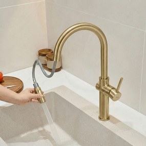 Rea Fresh High, vysoká kuchynská batéria s výsuvnou spŕškou, zlatá matná, REA-B7201