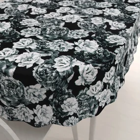 Biante Zamatový oválny obrus Tamara TMR-040 Čierno-biele pivonky na čiernom 60x100 cm
