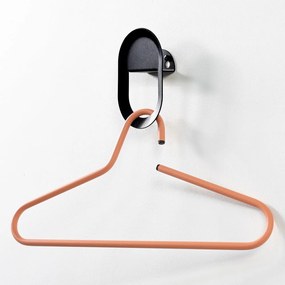 Čierny nástenný oceľový háčik Coucou – Spinder Design