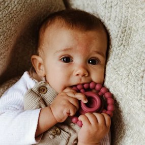 Skladacia pyramída s hryzadielkami, ružová