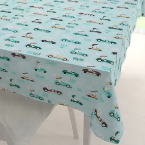 Biante Detský bavlnený obdĺžnikový obrus Sandra SA-375 Zajačie automobilové preteky na mintovom 120x140 cm
