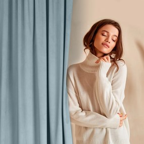 ZATEMŇOVACÍ ZÁVES NA KRÚŽKOCH ROSA 140X250 CM BLEDOMODRÁ