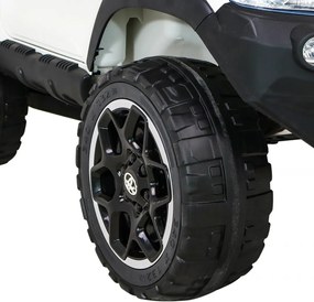 Ramiz Detské auto Toyota Hilux biele