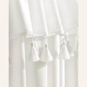 Biely záves Astoria so strapcami na strieborné priechodky 140 x 260 cm