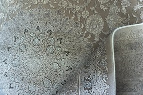 Koberec Creante 19084 GREY – sivý obdĺžnik s orientálnym vzorom Rozmer: 80x150 cm