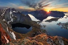 Samolepiaca fototapeta horská panoráma so západom slnka