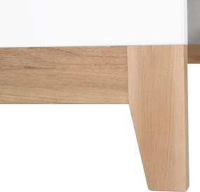 Postieľka z bukového dreva v bielo-prírodnej farbe 70x140 cm Finn – Roba