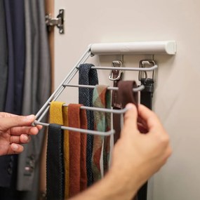 Kovový vešiak na kravaty a opasky Orderly – Joseph Joseph