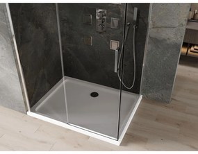 Mexen Omega, sprchový kút s posuvnými dverami 130 (dvere) x 90 (stena) cm, 8mm šedé sklo, chrómový profil + slim sprchová vanička biela + chrómový sifón, 825-130-090-01-40-4010