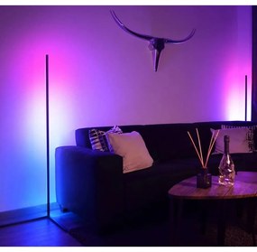 Čierna stmievateľná LED stojacia lampa na diaľkové ovládanie (výška 150 cm) – Squid Lighting