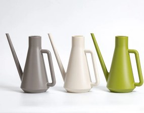 Plastová kanvička na zalievanie 1,8 l Pierre – Plastia