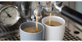 Biely porcelánový hrnček na espresso Kähler Design Hammershoi, 1 dl