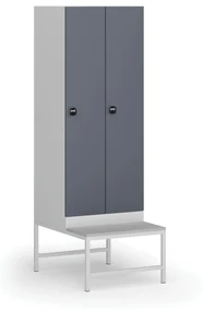 Šatníková skrinka s lavičkou, 2 oddiely, 1875 x 600 x 500/800 mm, zámok s čítačkou RFID kariet, tmavosivé dvere