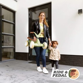 BERG GO - retro odrážadlo a šliapadlo 2v1 - zelené