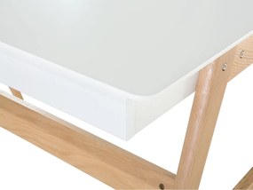 Biely písací stôl 120 x 70 cm s dvoma zásuvkami SHESLAY Beliani