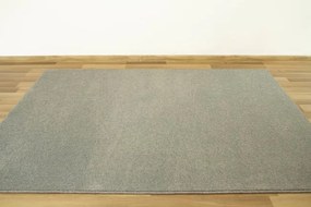 Metrážny koberec Versailles 275 sivý