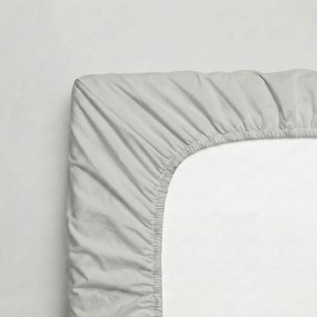 Kvalitex Saténové prestieradlo s gumou svetlosivá, 80 x 200 cm