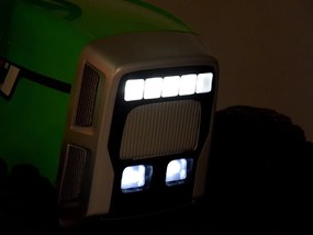 JOKOMISIADA Traktor s prívesom na akumulátor + diaľkové ovládanie  PA0242 ružový