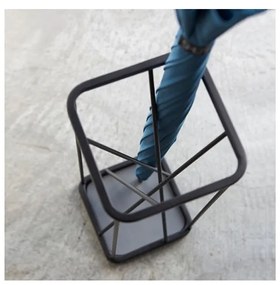 Čierny stojan na dáždniky YAMAZAKI 9 Square