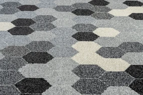Koberec HEOS 78537 sivo /  krémový HEXAGON