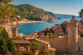 Umelecká fotografie Tossa de Mar on the Costa Brava, Catalunya, Spain, KavalenkavaVolha, (40 x 26.7 cm)