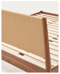 Tmavohnedá dvojlôžková posteľ z orechového dreva s roštom 180x200 cm Elan – Kave Home