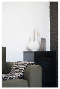 Čierno-biela váza z kameňa (výška 20 cm) – House Nordic